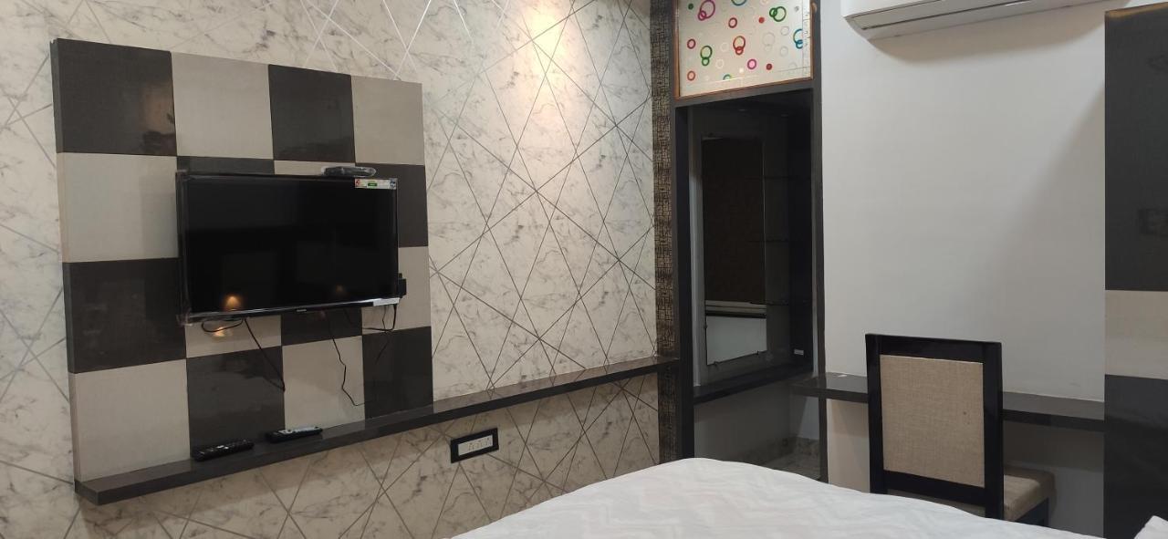 Townhouse 1168 Hotel Sm Paradise Tikkavanipalem Εξωτερικό φωτογραφία
